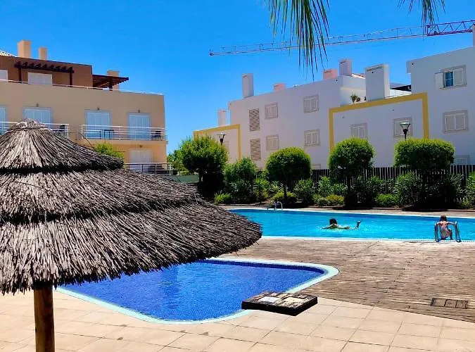 T2 Cabanas Gardens Piscina E Praia